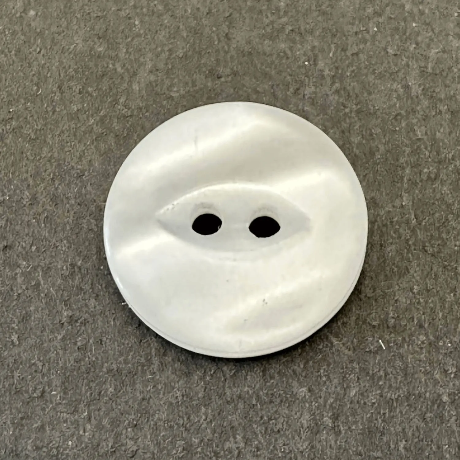 2 Hole Fish Eye Shiny Shirt Button 16mm