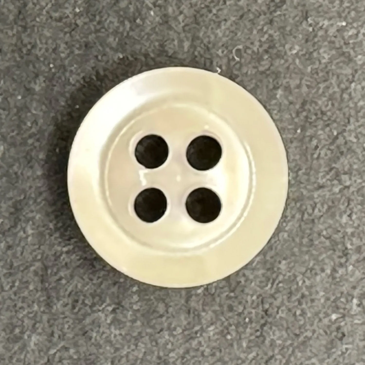 4 Hole Thick Shirt Button 12mm