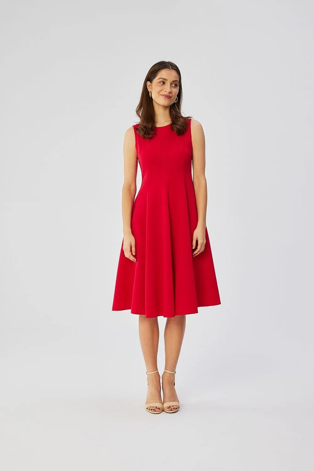 Elegant A-Line Sleeveless Day Dress with Polish Flair