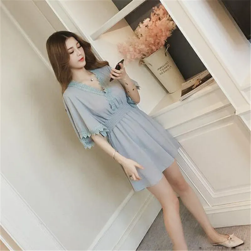 Summer Petite V-Neck Slim Look Short Sleeve Dress Women Korean Lace Spliced Solid Colored Trendy Skirt Dress